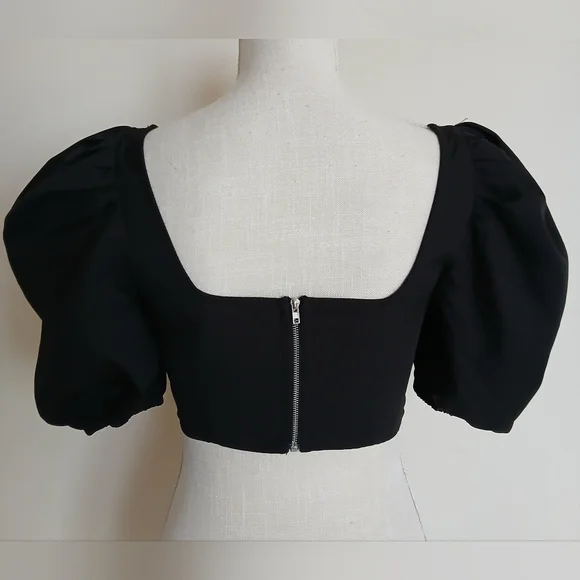 Missguided Black Cropped Puff Sleeve Top - Picture 2 of 5